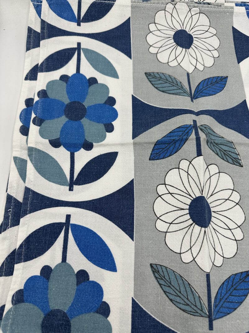 Tissu vintage années 70 motif fleur rétro – Image 4