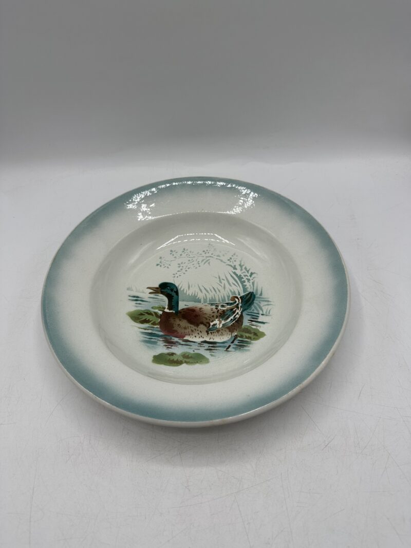 Ancien plat creux Saint Amand canard – Image 2