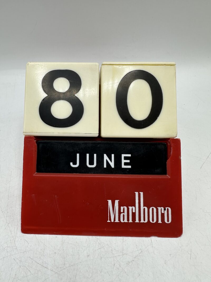 Calendrier perpétuel publicitaire Marlboro vintage – Image 4