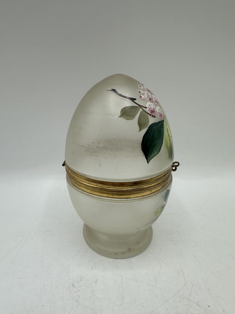 Ancienne boite œuf en verre soufflé décor floral – Image 6