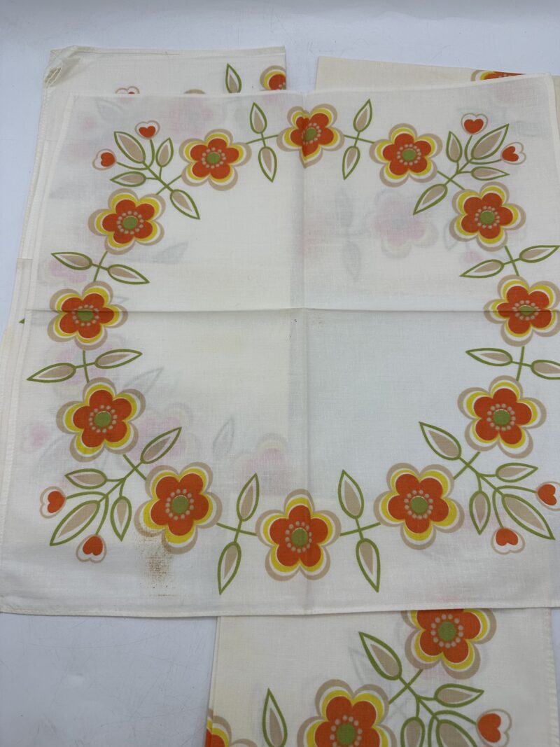 Lot de 6 carrés de tissu vintage fleuri – Image 8