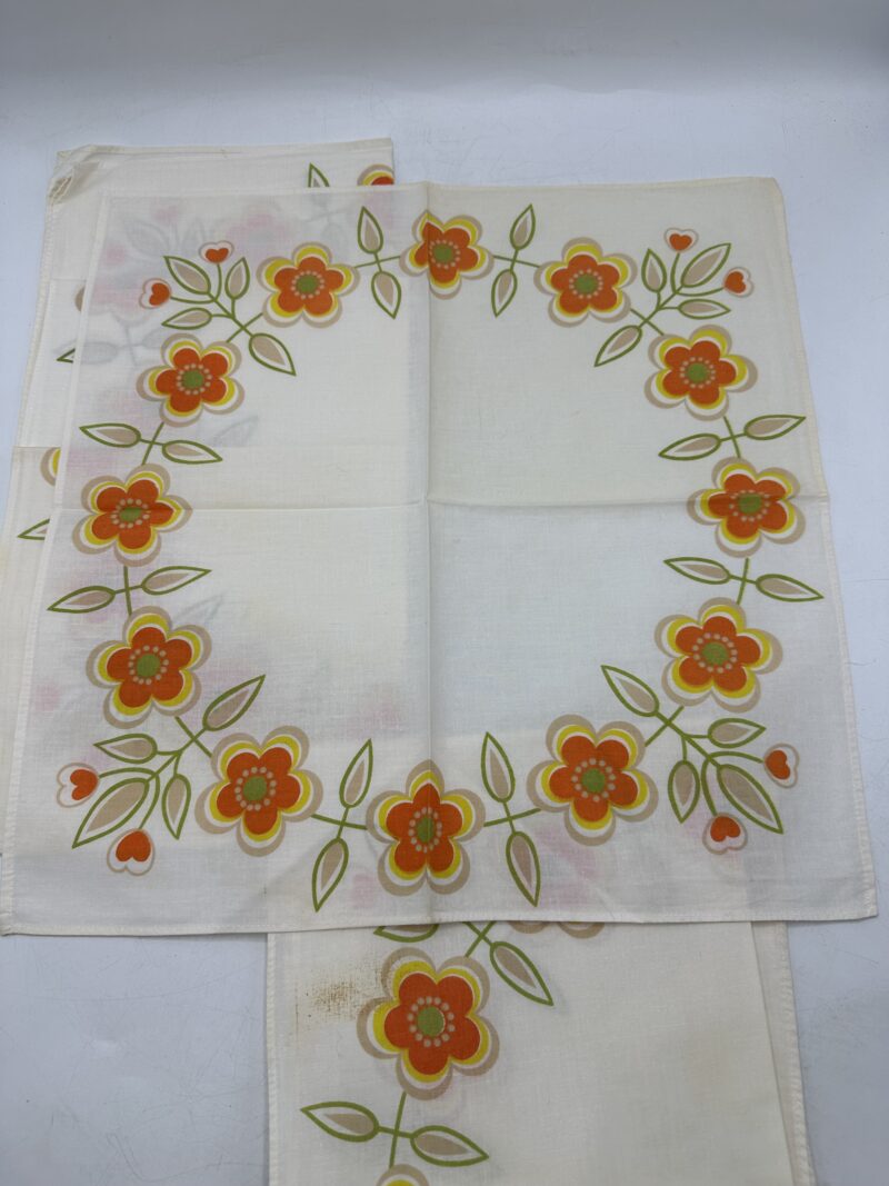 Lot de 6 carrés de tissu vintage fleuri – Image 9