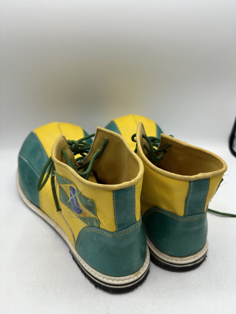 Paire de chaussures de clown vintage Brésil – Image 5