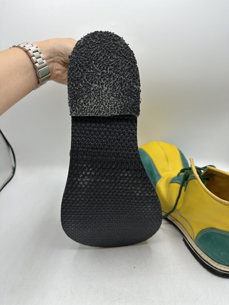 Paire de chaussures de clown vintage Brésil – Image 7