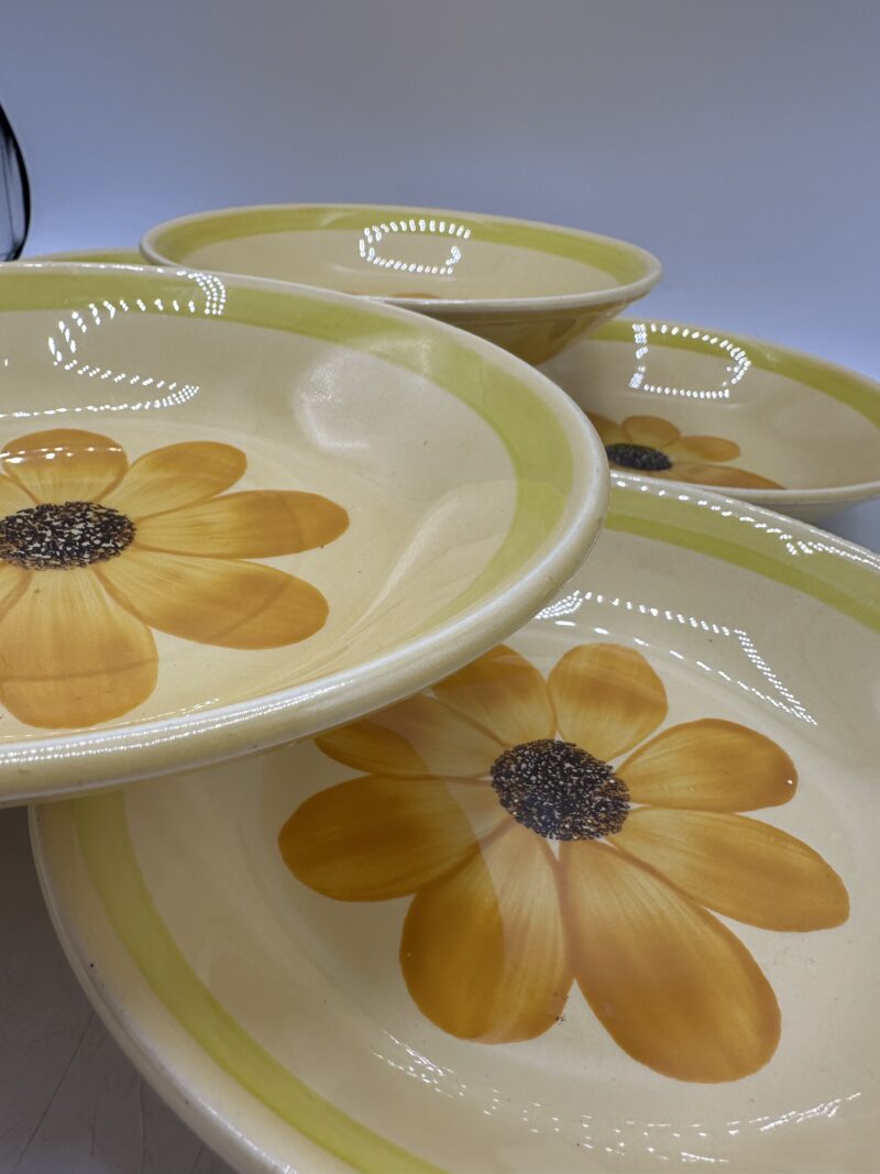 Ensemble 6 assiettes creuses Gien tournesol vintage – Image 8
