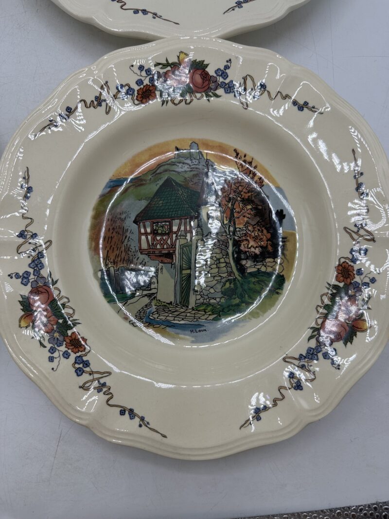 Lot de 4 assiettes creuses Obernai Sarreguemines décor signé H. Loux  – Image 3