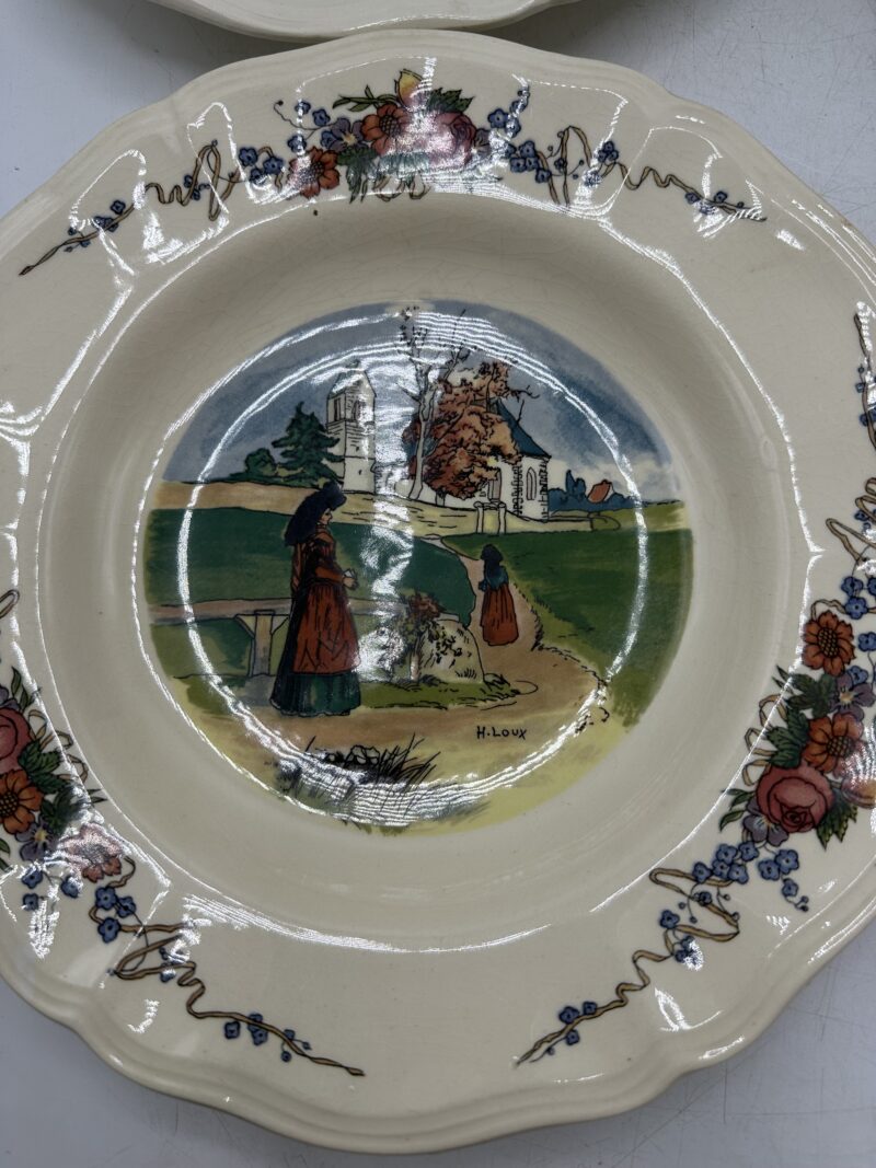Lot de 4 assiettes creuses Obernai Sarreguemines décor signé H. Loux  – Image 6