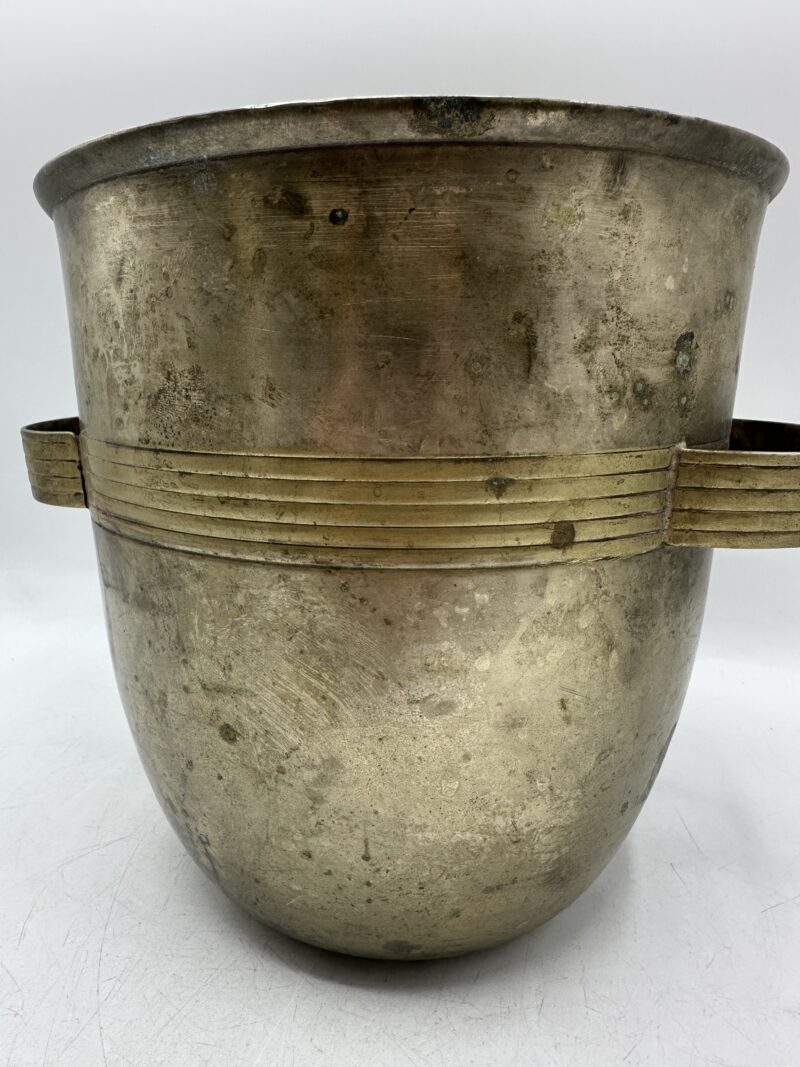 Ancien seau à champagne sur pieds en laiton – Image 3