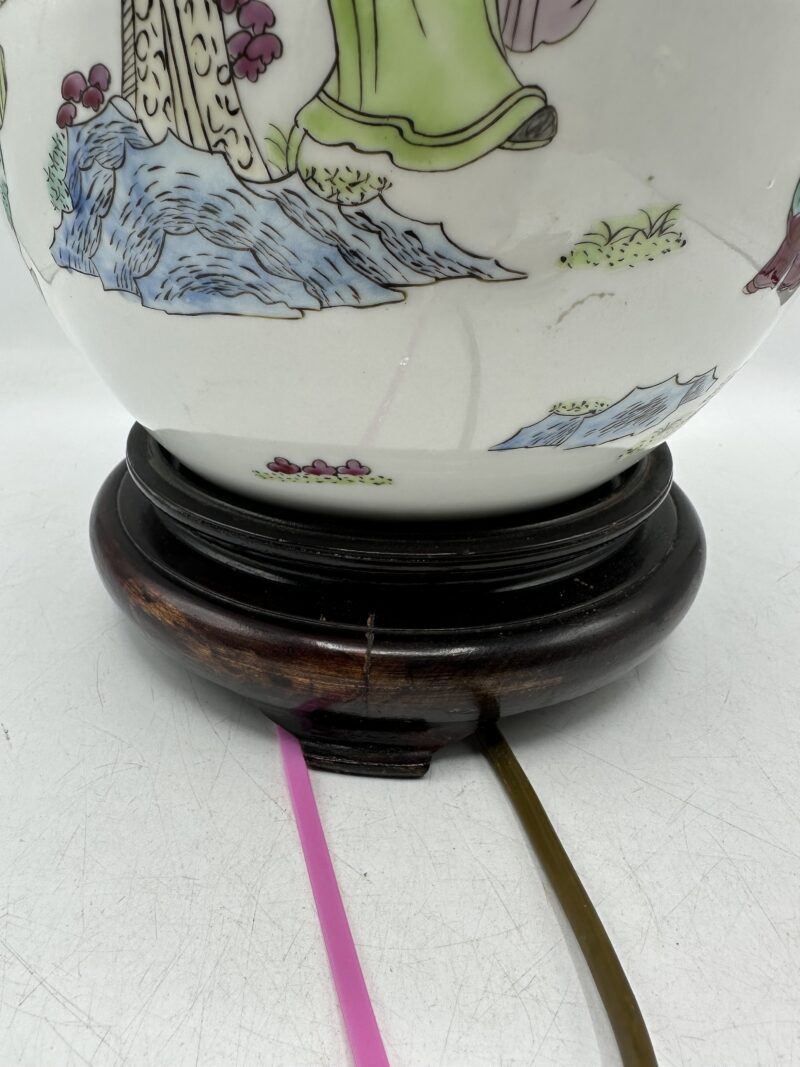 Ancienne lampe chinoise en porcelaine XXe siècle – Image 4