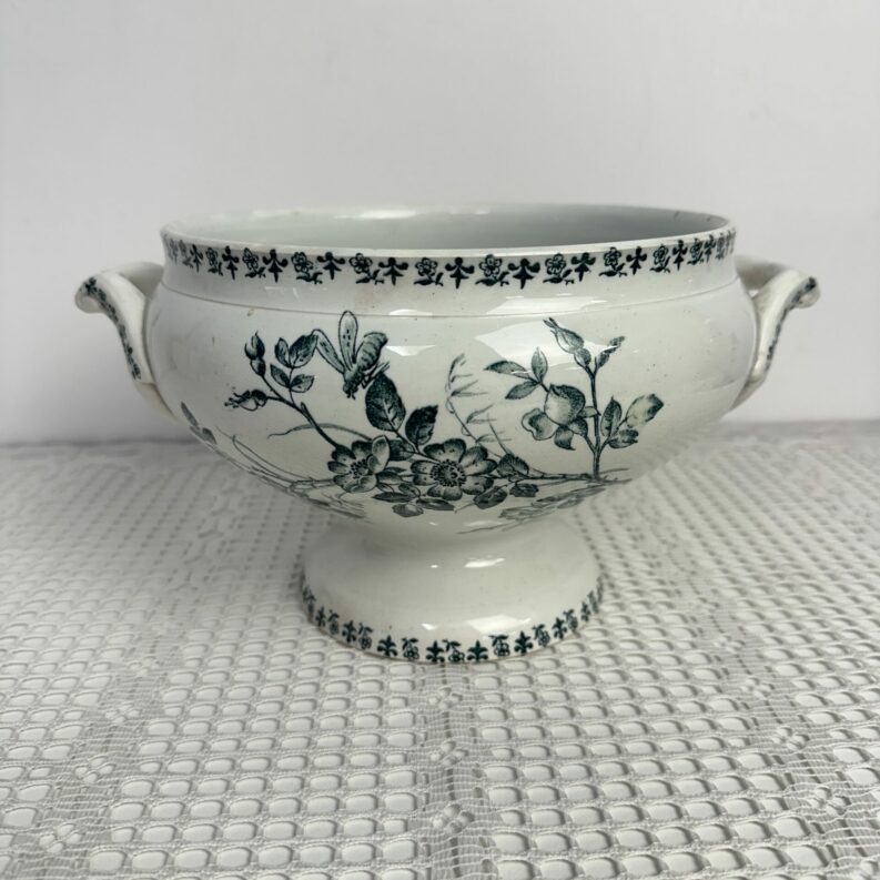 Soupière Terre de fer Eglantine Ste Amandinoise