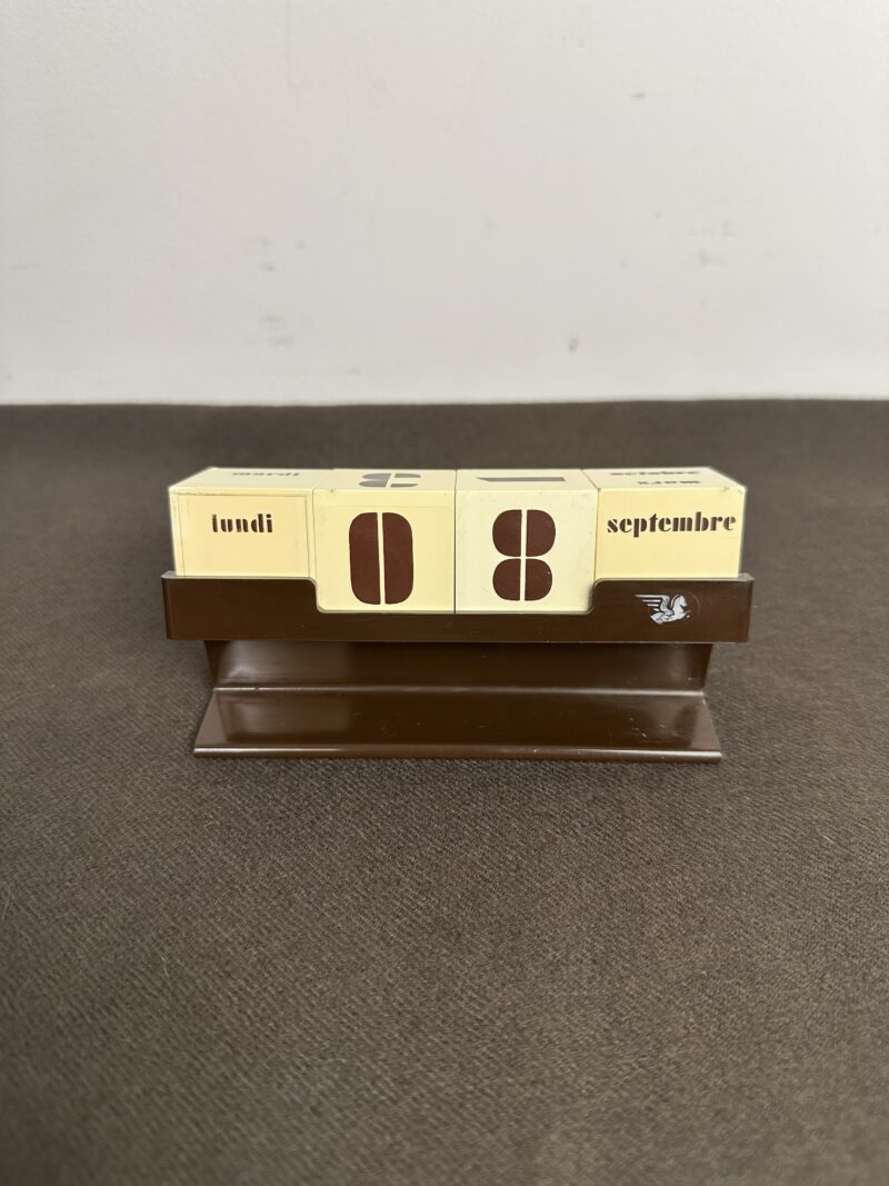 Calendrier perpétuel vintage années 70