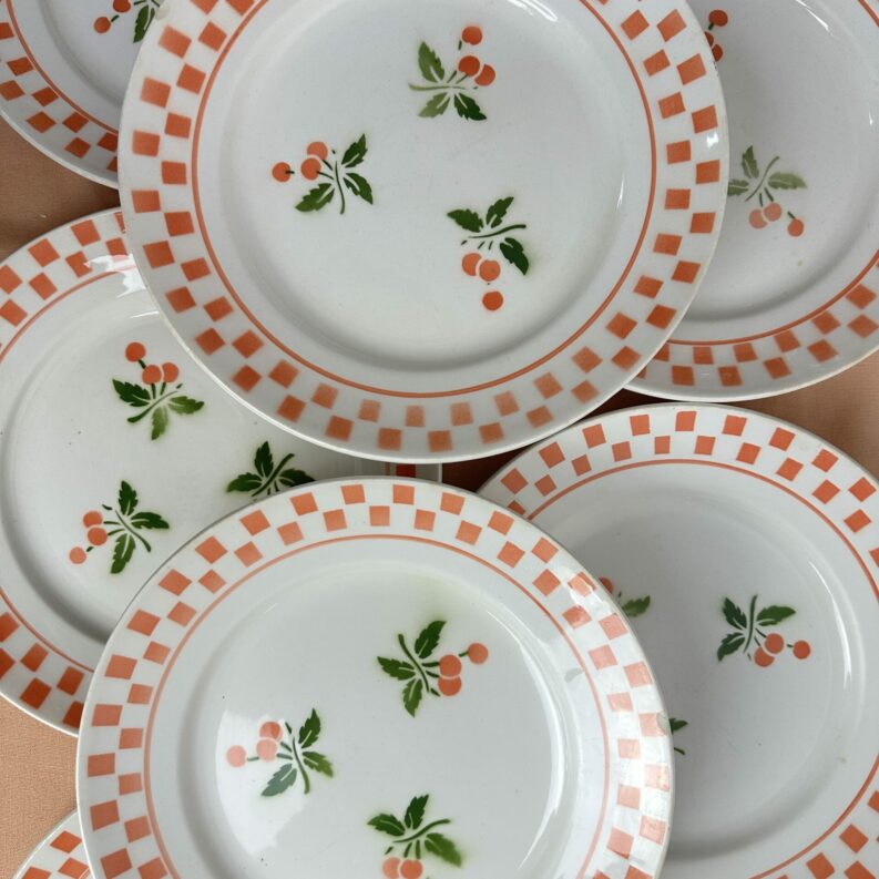 8 assiettes Moulin des Loups