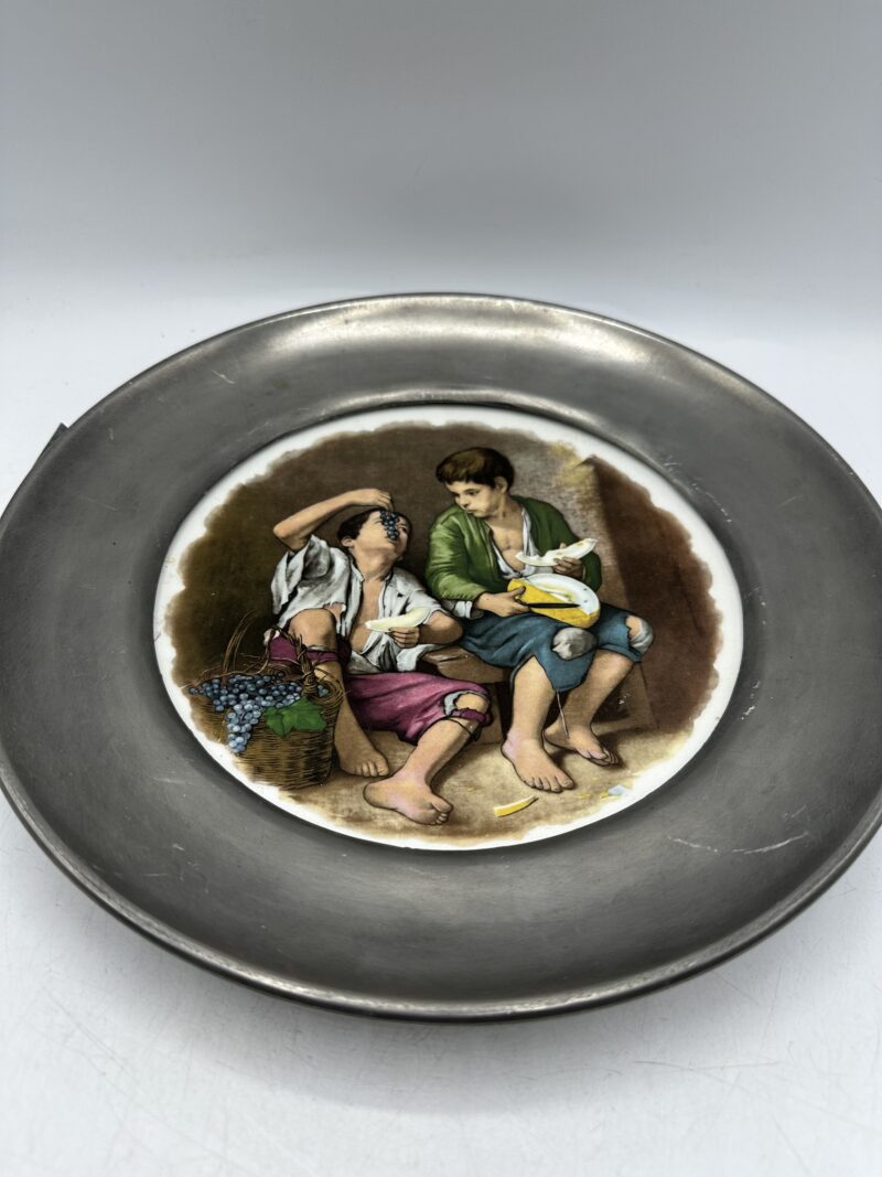 Assiette décorative en étain – Image 4