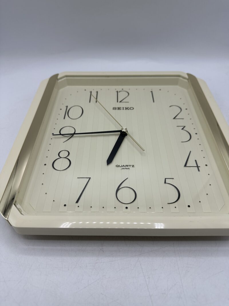 Horloge murale Seiko vintage – Image 3