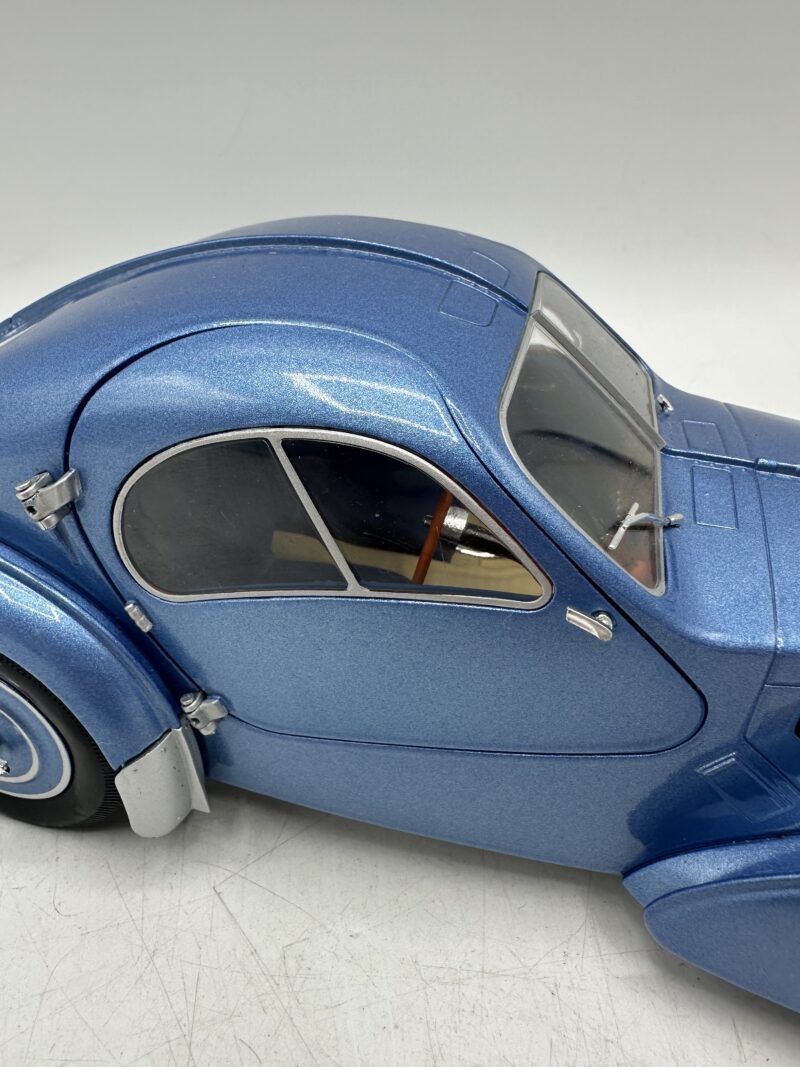 Solido Bugatti Type 57 SC Atlantic 1/18 – Image 5