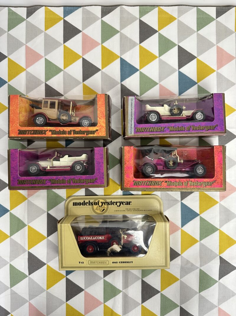 5 voitures Matchbox miniatures