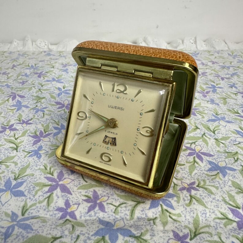 Ancien réveil de voyage Uwersi