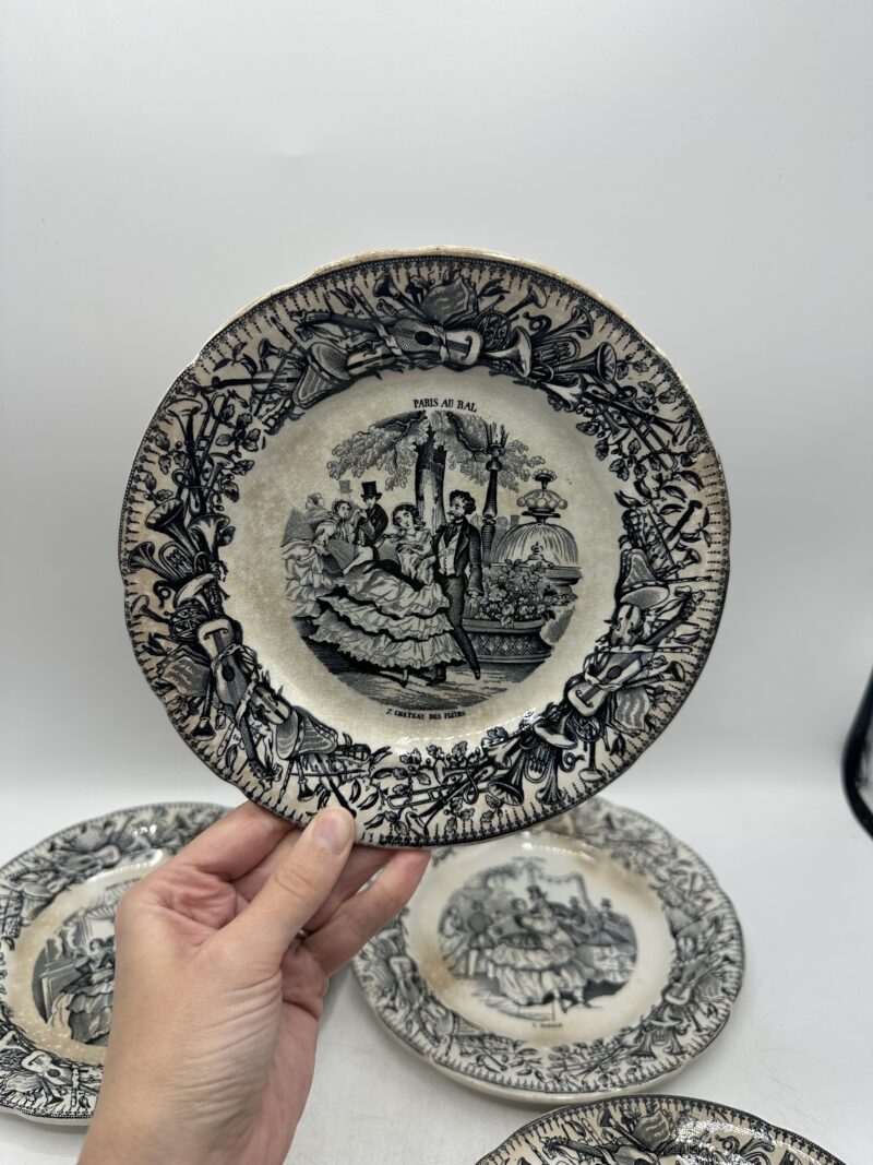 Assiettes Choisy Le Roi "Paris au bal" – Image 4
