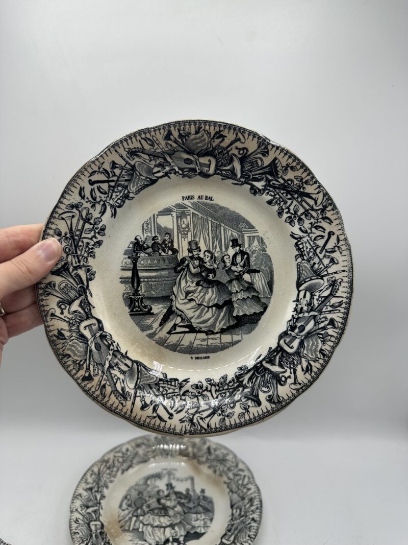 Assiettes Choisy Le Roi "Paris au bal" – Image 7