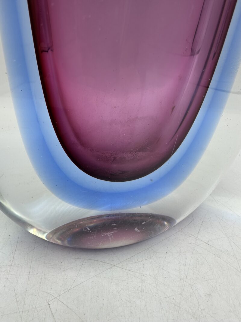 Vase en verre Murano Sommerso violet – Image 3