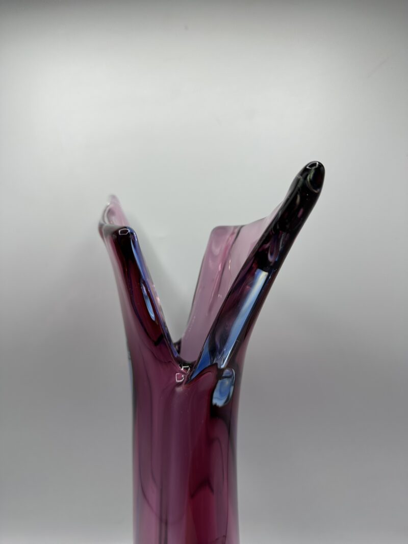 Vase en verre Murano Sommerso violet – Image 6