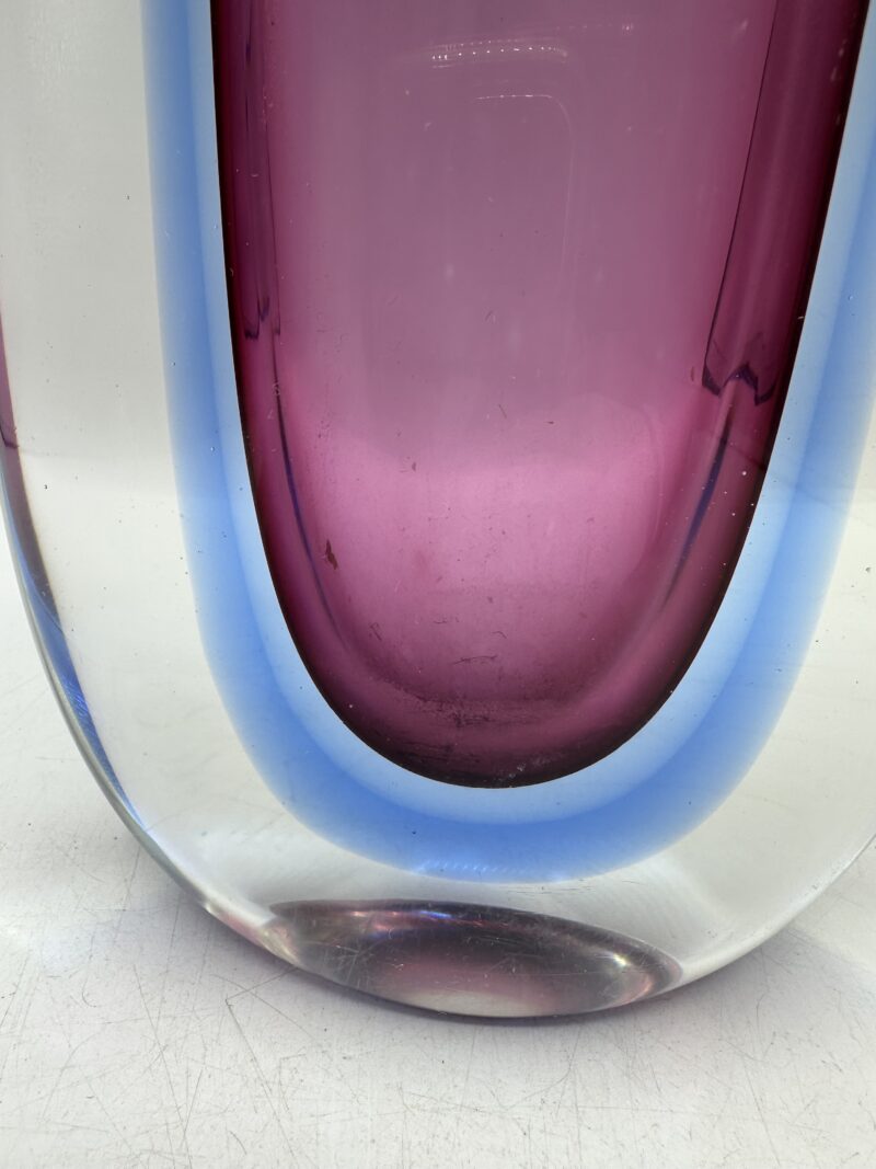 Vase en verre Murano Sommerso violet – Image 8