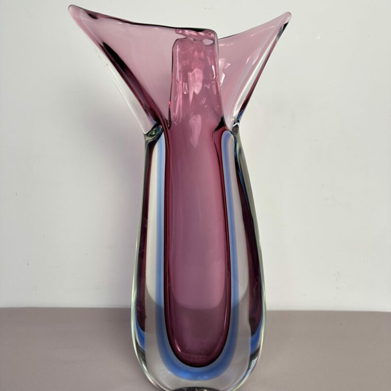 Vase en verre Murano Sommerso violet