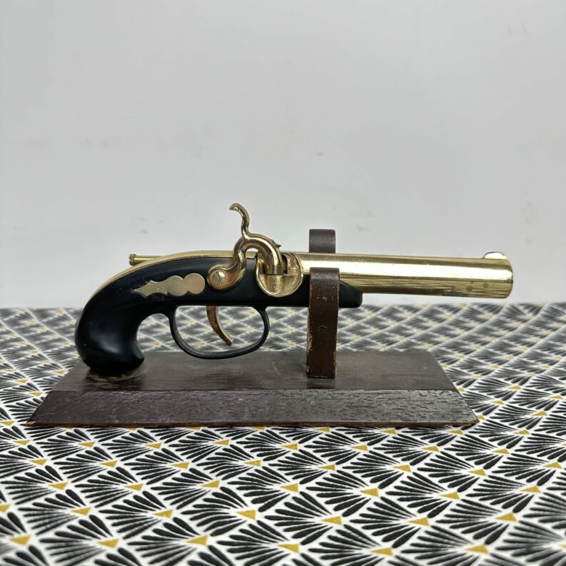 Ancien pistolet briquet vintage