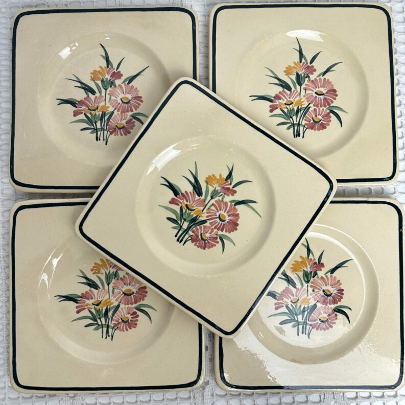 7 assiettes à dessert Gien Butterfly