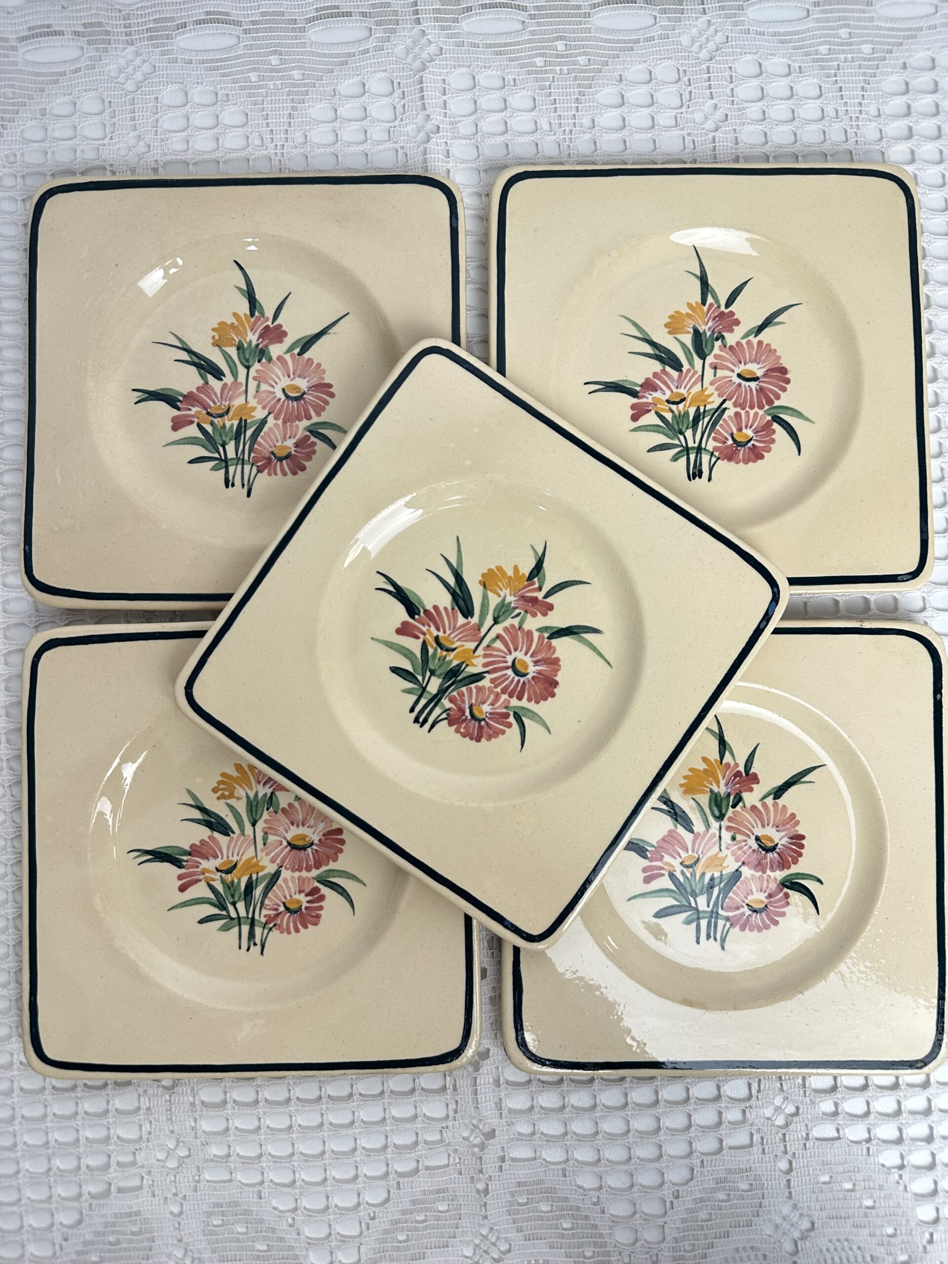 7 assiettes à dessert Gien Butterfly