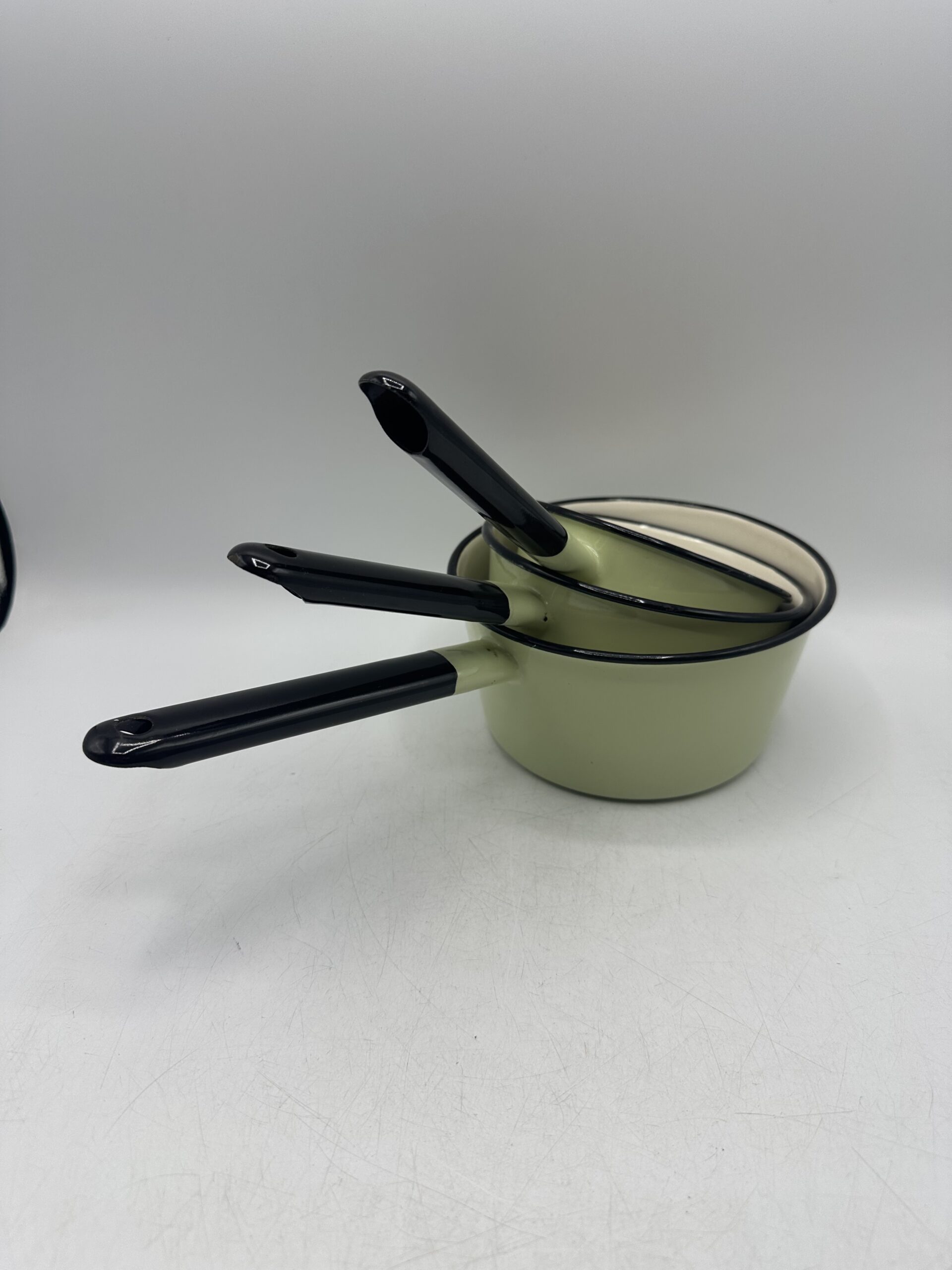 3 casseroles émaillées vert d’eau vintage – Image 3