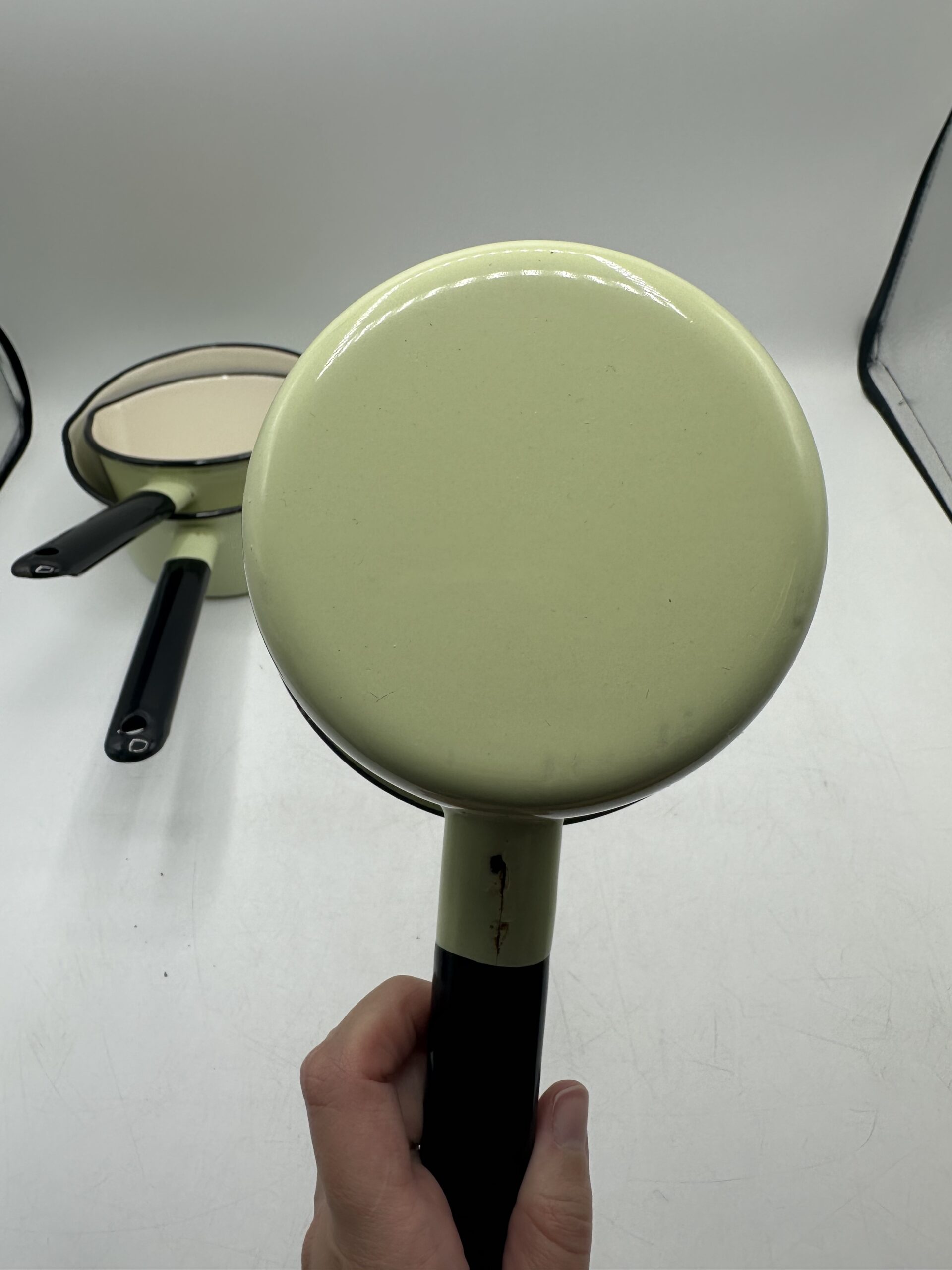 3 casseroles émaillées vert d’eau vintage – Image 14