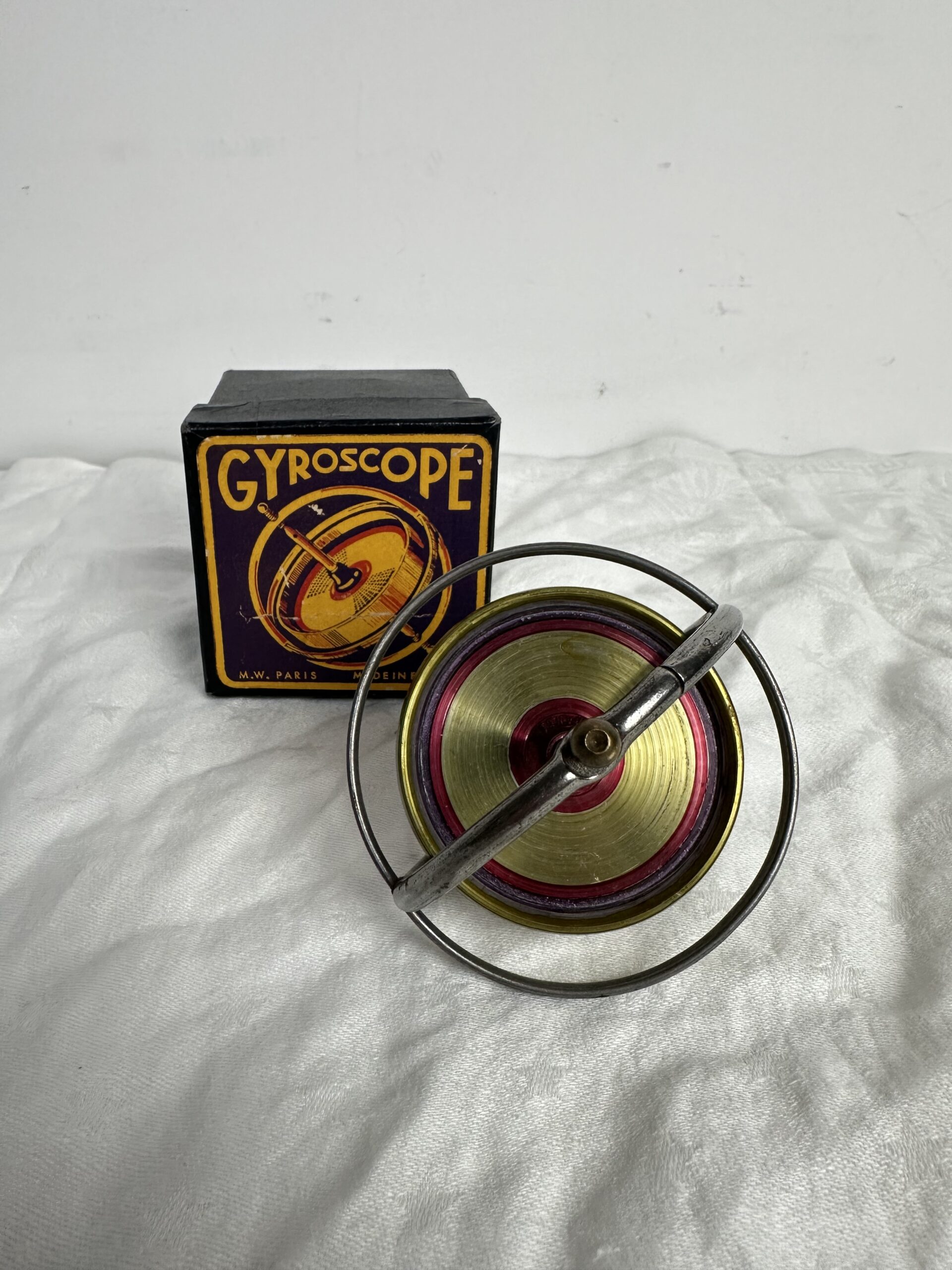 Ancien gyroscope vintage M.W. Paris
