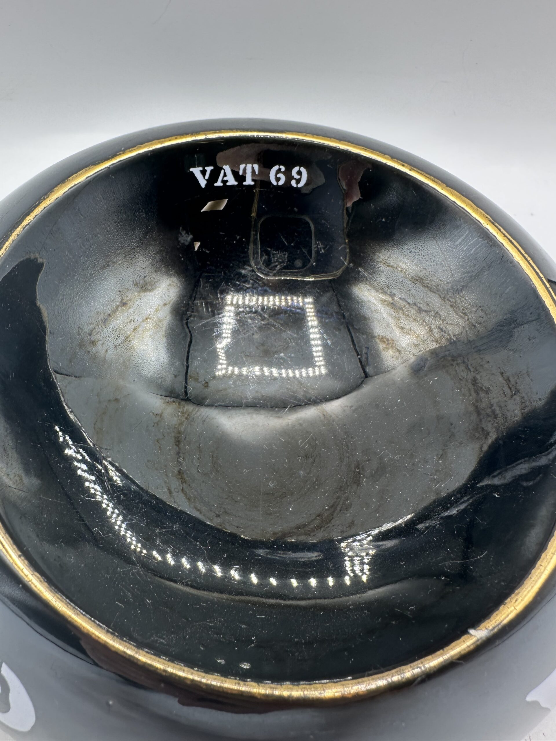 Cendrier Gien VAT 69 Whisky – Image 3