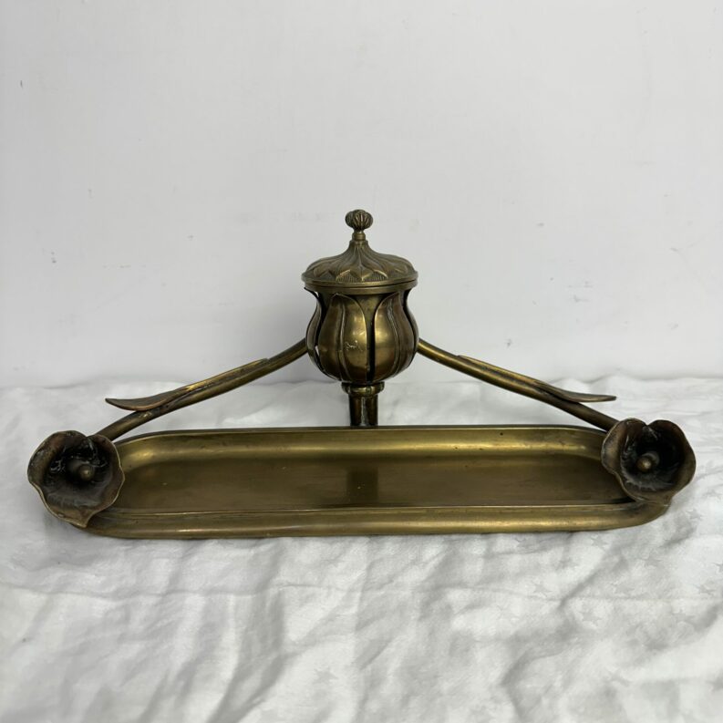 Ancien encrier laiton style Art Nouveau