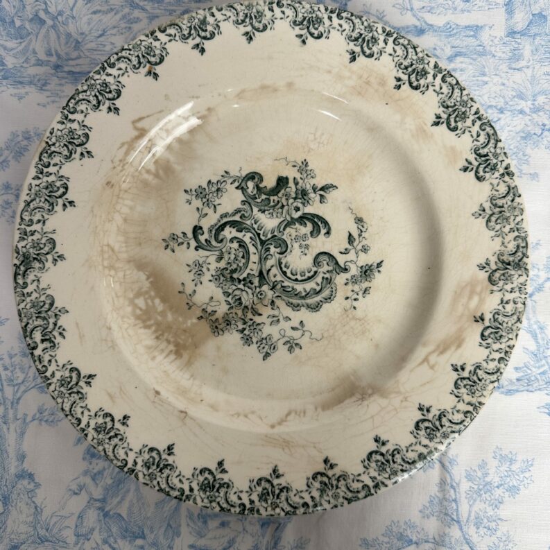 Ancien compotier Gien Terre de Fer Louis XV