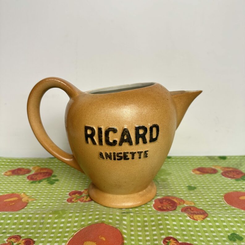 Ancien pichet Ricard vintage