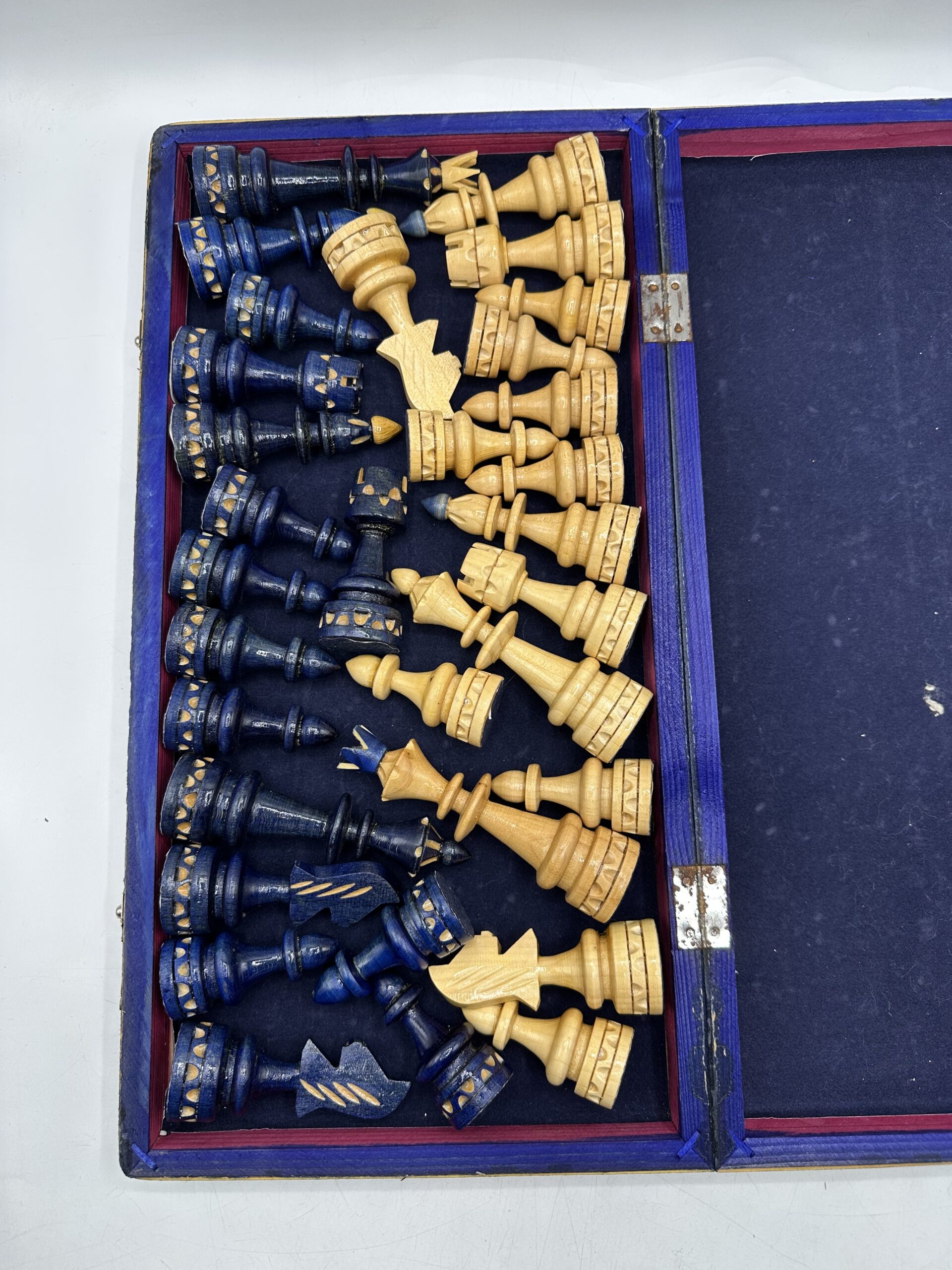 Jeu d'échecs en bois vintage – Image 9