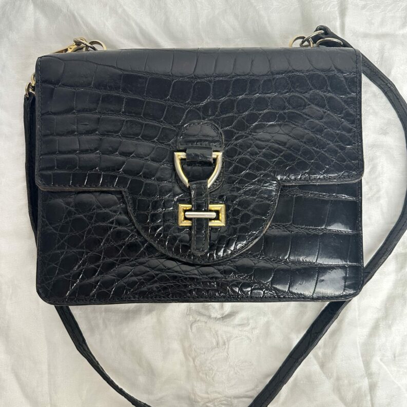 Sac en cuir croco vintage