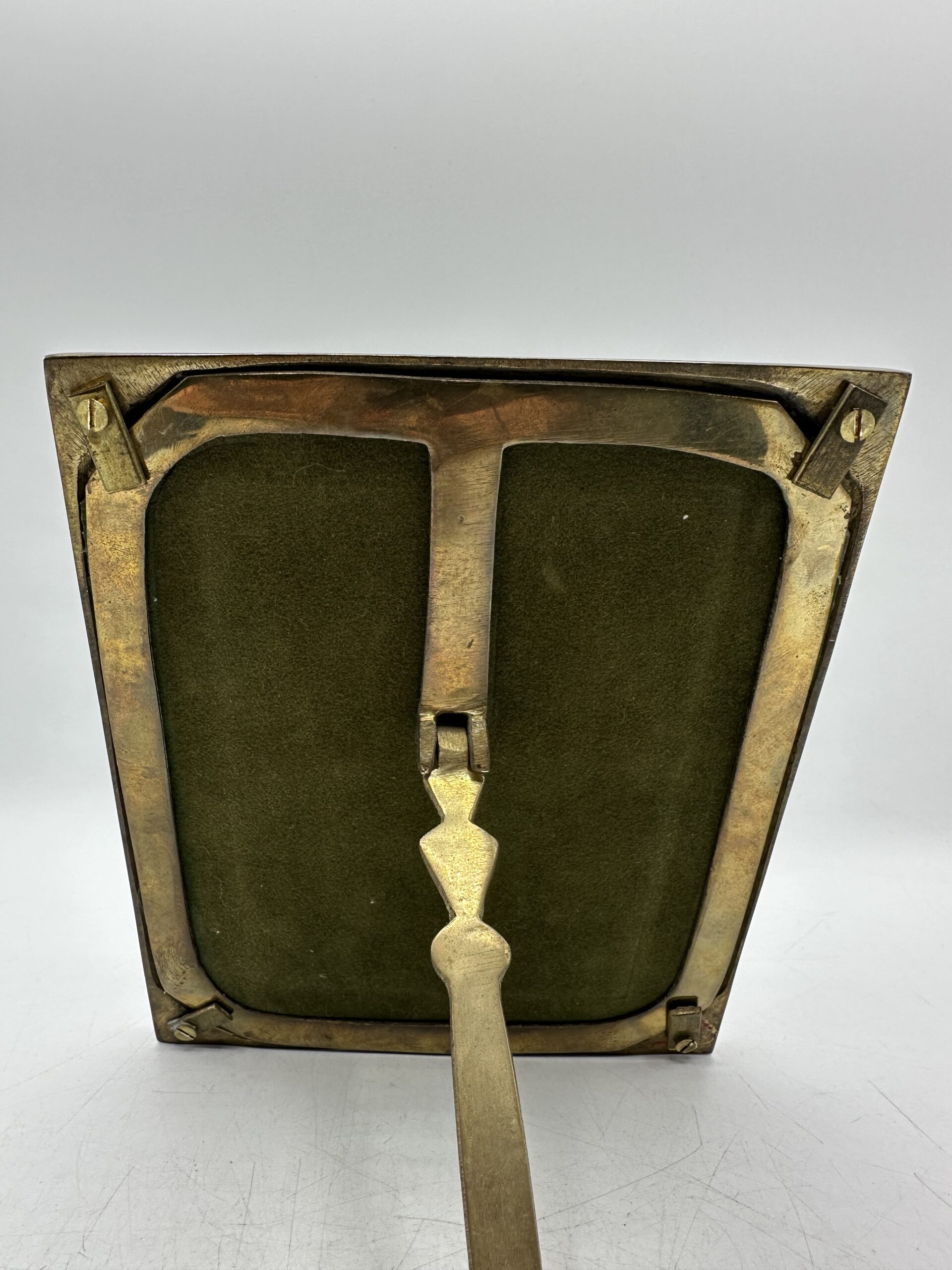 Ancien cadre fleuri en laiton et gravé – Image 13