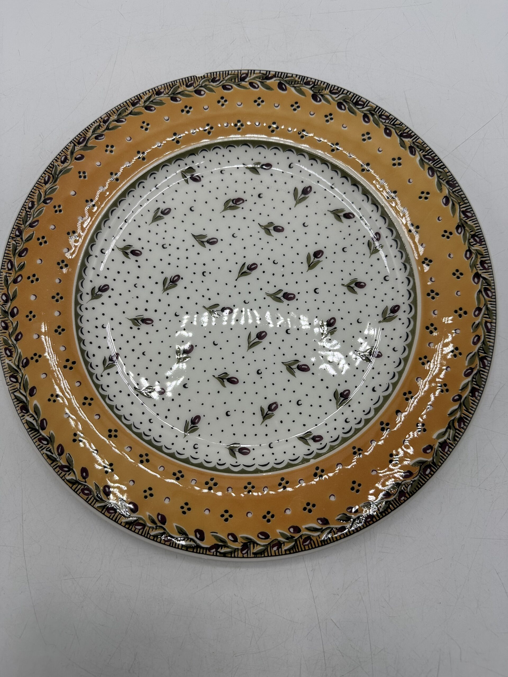 8 assiettes Geneviève Lethu Mado 1996 – Image 3