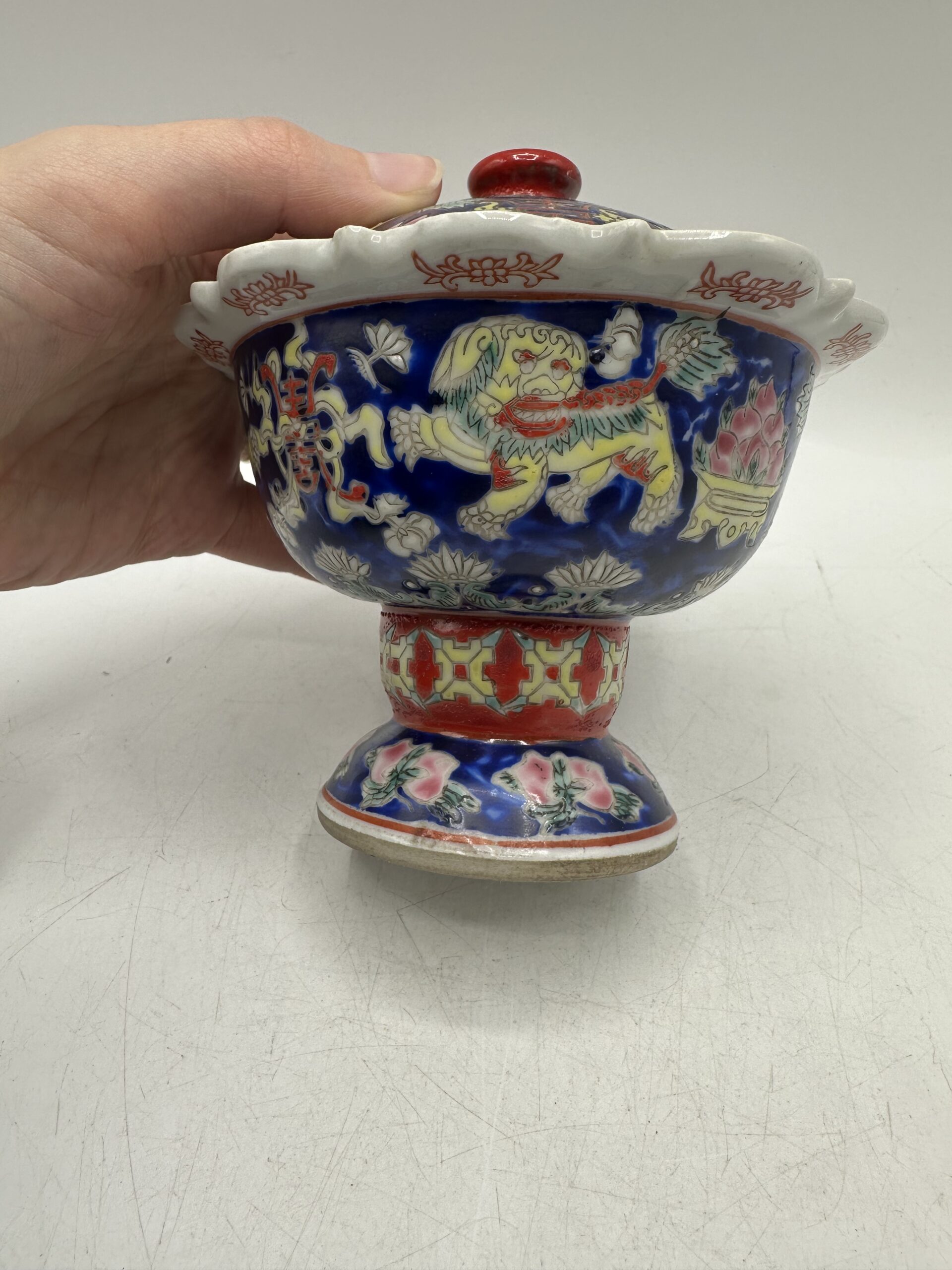 Petite coupe chinoise en porcelaine – Image 6