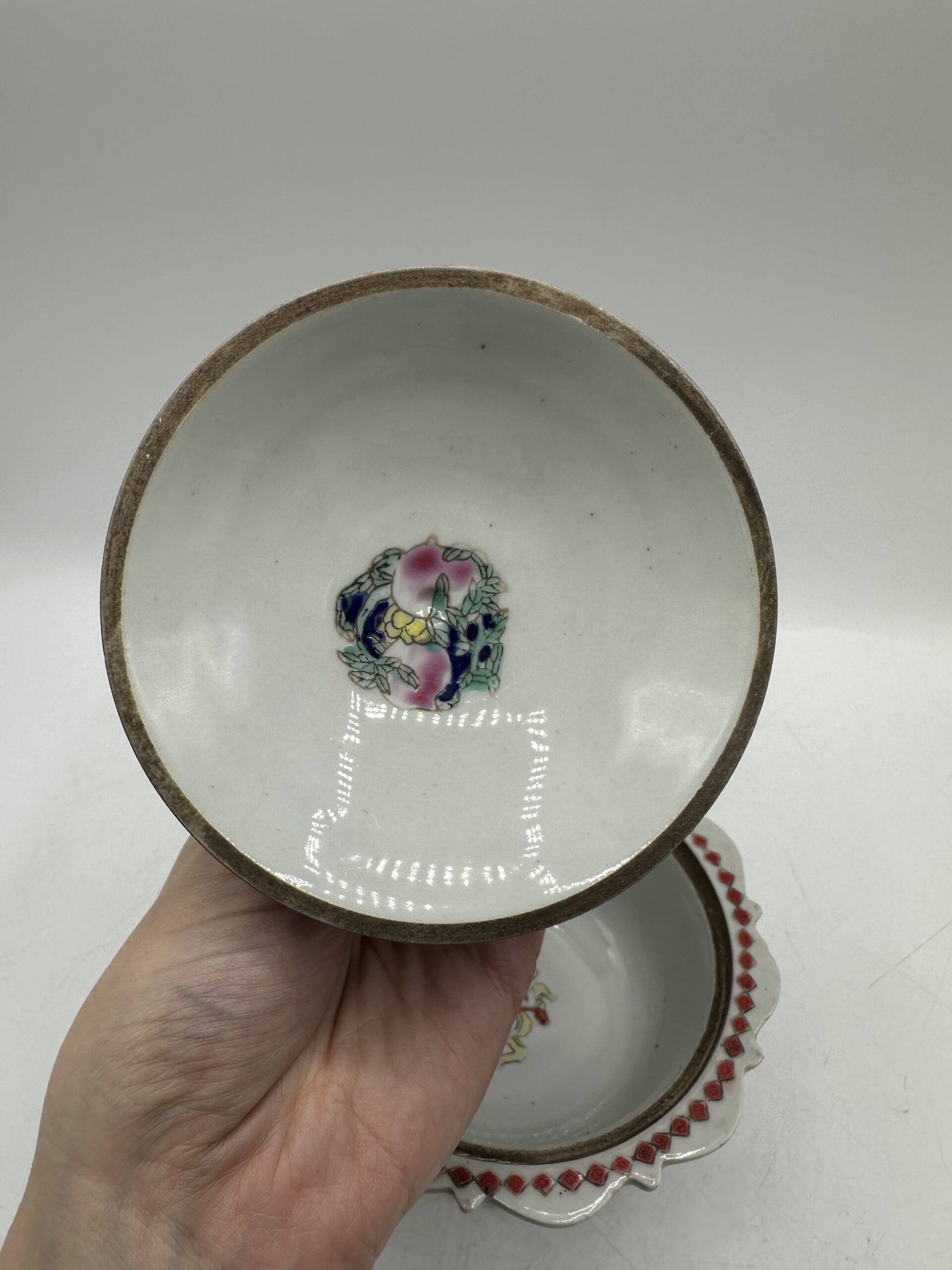 Petite coupe chinoise en porcelaine – Image 11