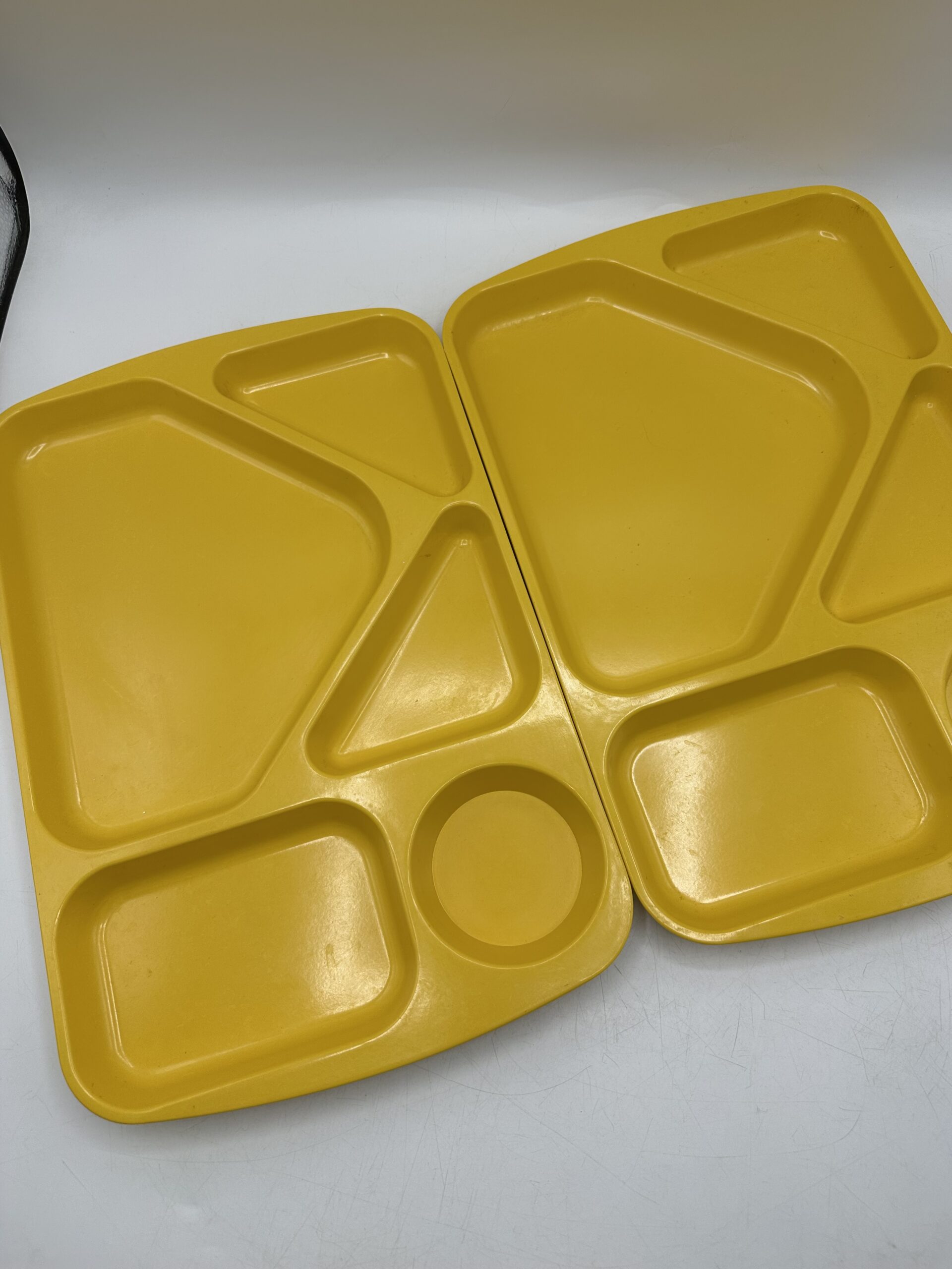 Duo plateau télé vintage mélamine – Image 5