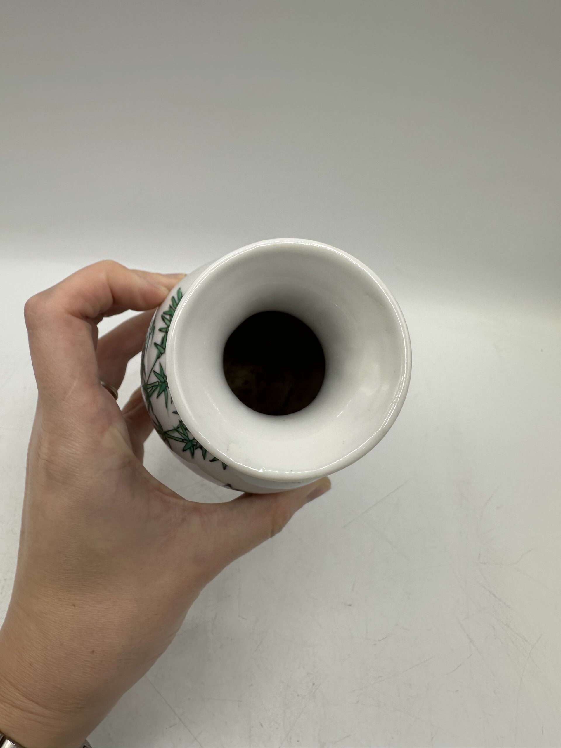 Petit vase chinois en porcelaine – Image 8