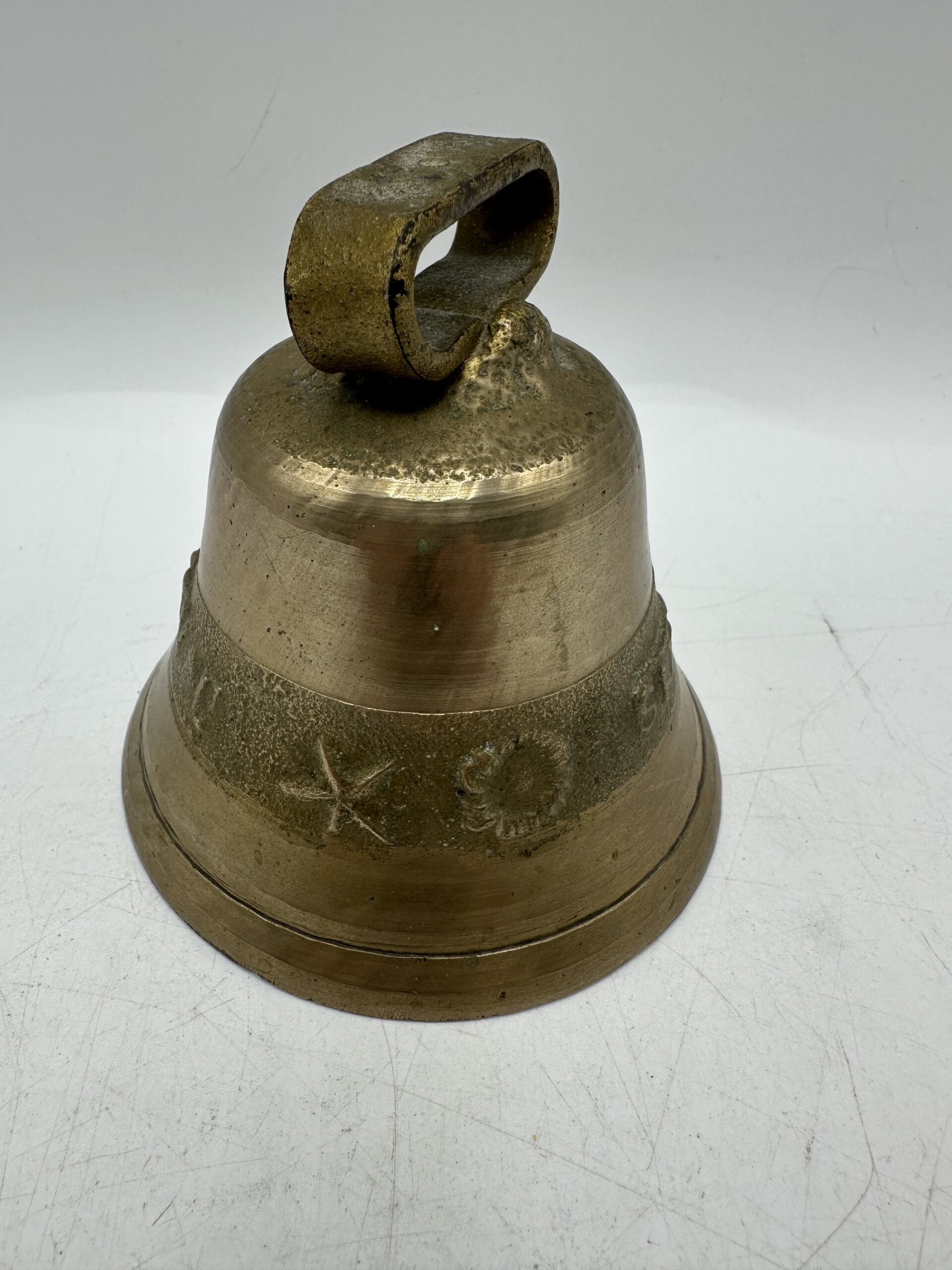 Petite cloche en laiton ancienne – Image 7