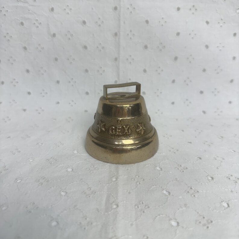 Petite cloche en laiton ancienne