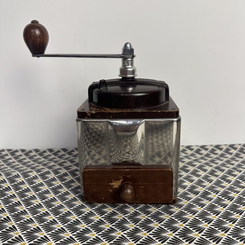 Ancien moulin à café Peugeot inox