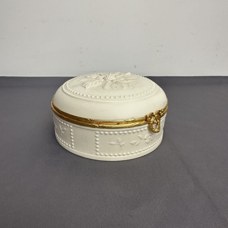 Boite en porcelaine Coquet Limoges