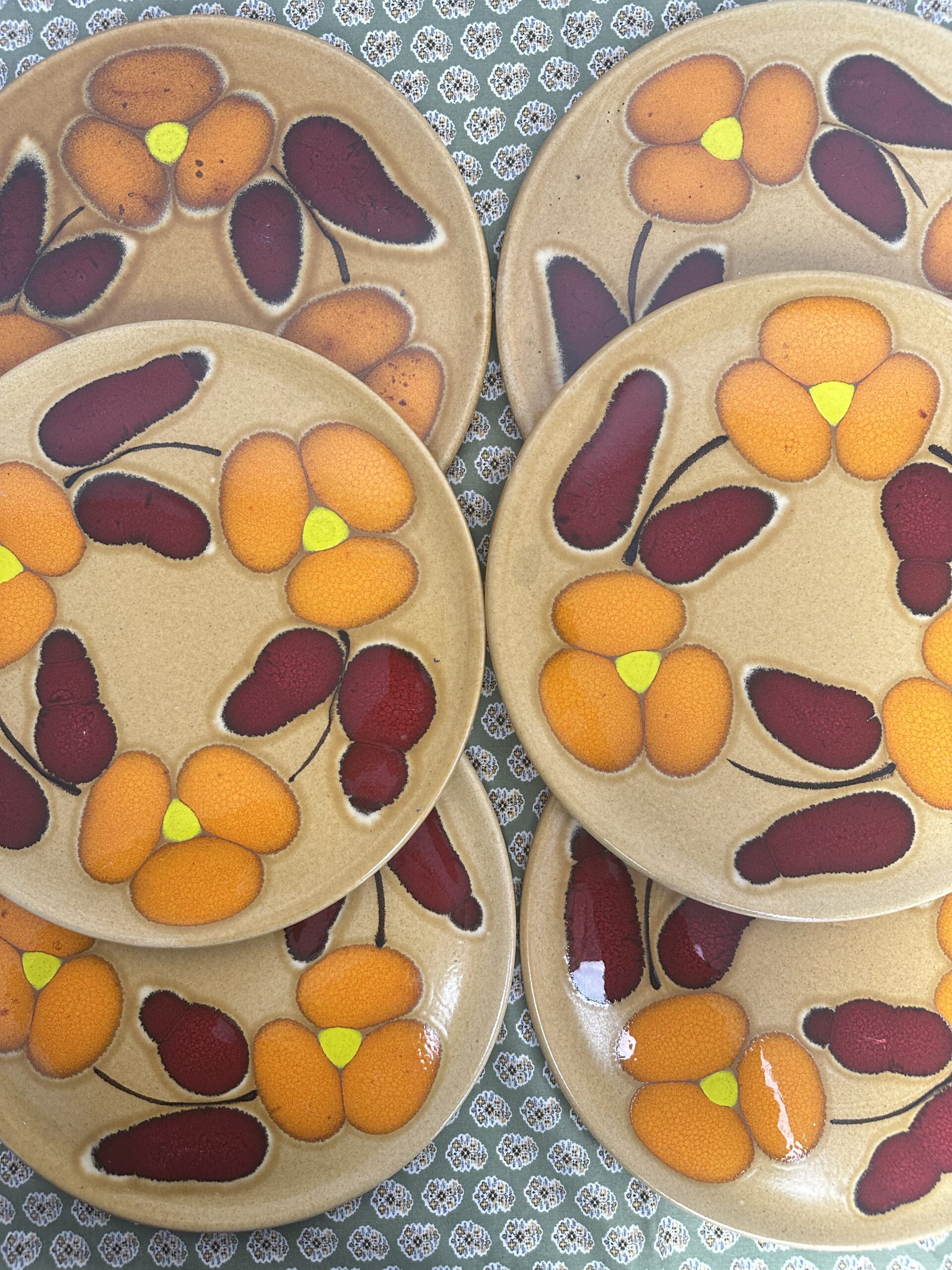 6 assiettes Saint Clément floral vintage